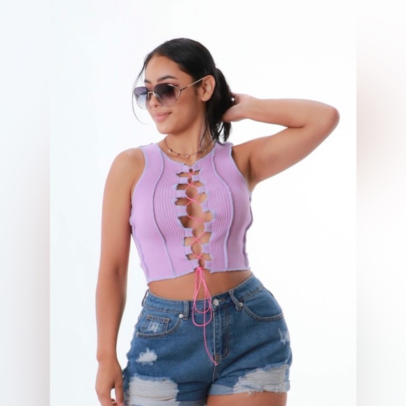 NWT Lavender Peekaboo Top | Adjustable Fit - Picture 7 of 8